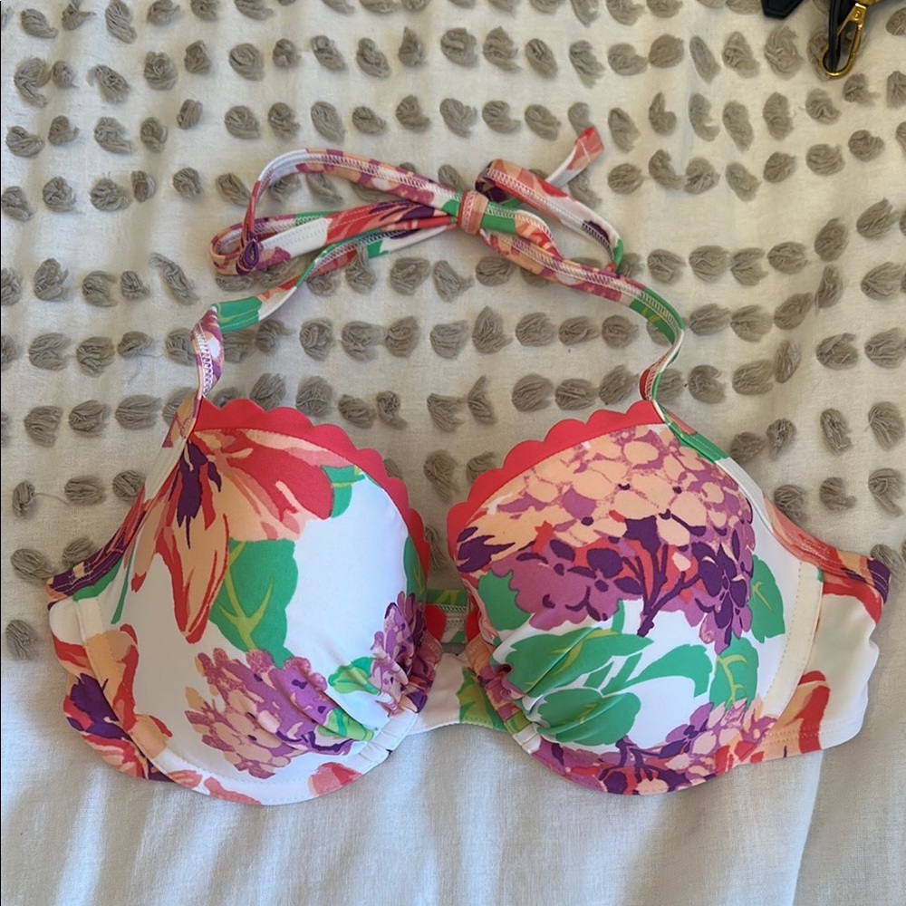 Aerie Scallop Bikini Top